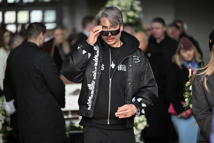 Гендиректор холдинга «Европейская медиагруппа» и генеральный продюсер «Нового Радио» Роман Емельянов 