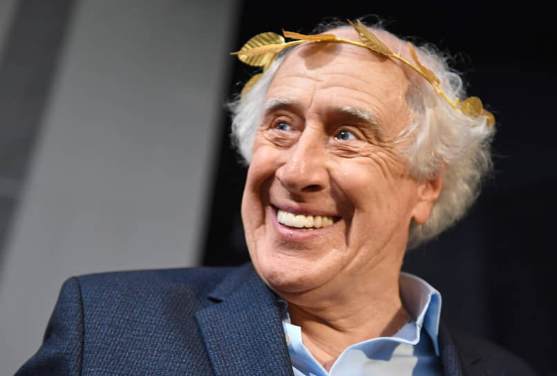 Актер Сергей Мигицко на вручении театральной премии «Золотой софит» на сцене Театра юных зрителей им. Брянцева в Санкт-Петербурге 