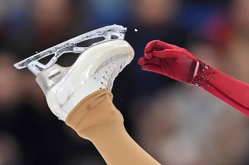 Выступление участницы соревнований