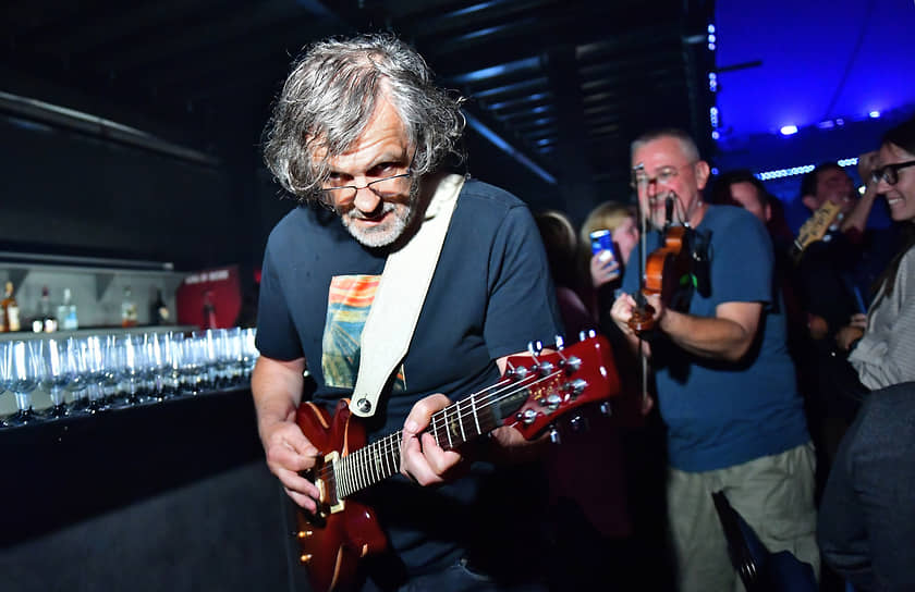 Во время выступления на концерте «Маскарад. &quot;По... пляшем!&quot;», 2021 год