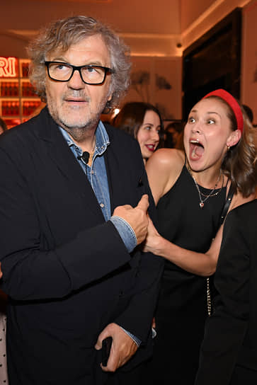 С актрисой Викторией Романенко на церемонии открытия Московской международной недели кино в кинотеатре «Художественный», 2025 год