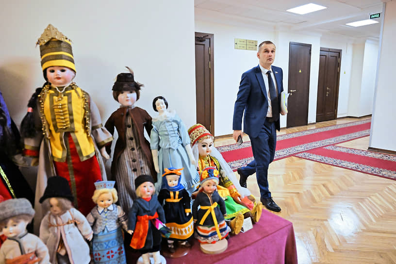 Депутат Сергей Леонов