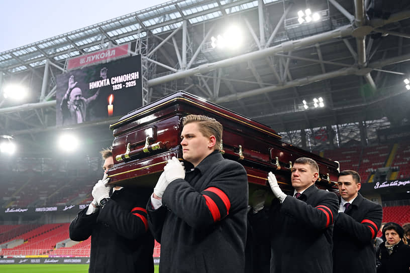 Церемония прошла на «Лукойл Арене» — домашнем стадионе московского «Спартака»