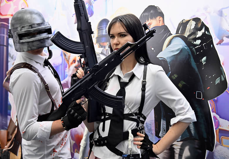 Участники московской Международной недели видеоигр в «Сколково»