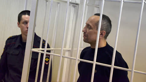 Новый срок за старое // Ангарскому маньяку вынесен приговор за двойное убийство в 2008 году