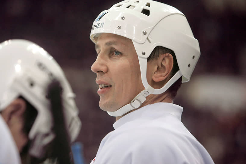 Игорь Ларионов во время своего прощального матча, 2004 год