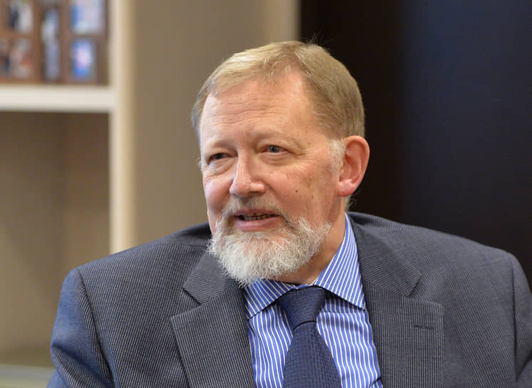 Сергей Дубинин