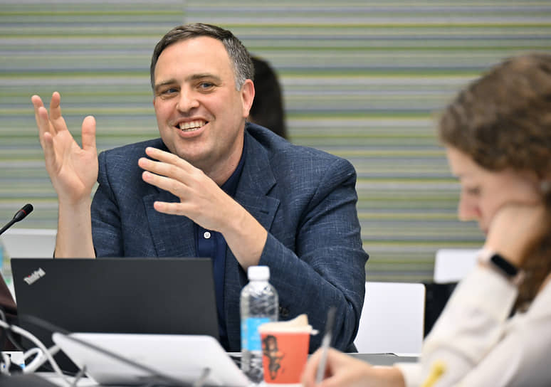 Генеральный директор ИД «КоммерсантЪ» Роман Уманский 