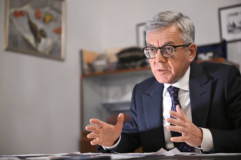 Герман Зверев