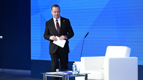 Партию готовят к сложному // Дмитрий Медведев напомнил, что обеспечивает результат Единой России