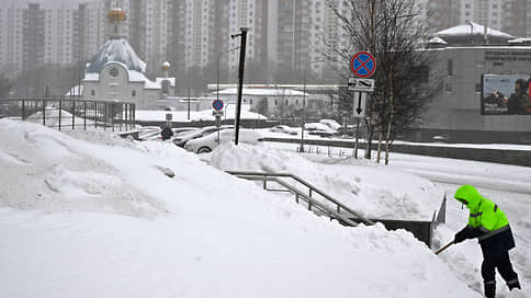 Что ждать от нового снегопада в Москве // Росавиация оповестила о возможной отмене рейсов из-за нового снегопада в Москве