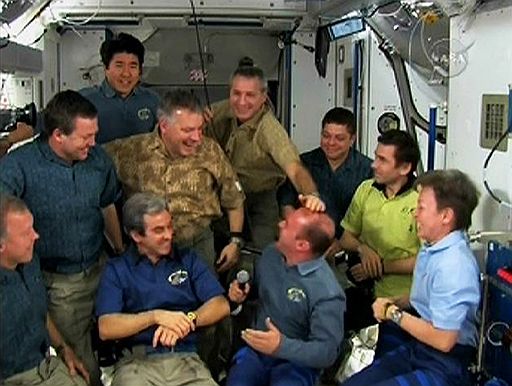25.03.2008 Космический корабль Endeavour успешно отстыковался от МКС