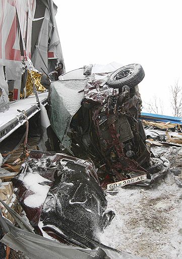 25.03.2008 Авария с участием 100 машин произошла на автомагистрали А-1, связывающей Зеевальхен и Сент-Георген, в провинции Верхняя Австрия. Один человек погиб, еще несколько находятся среди обломков своих автомобилей, спасатели пытаются извлечь пострадавших