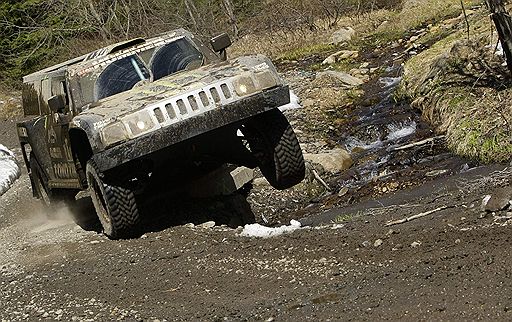 21.04.08 В Венгрии стартовал первый этап новой международной серии Dakar Series, венгерско-румынское Central Europe Rally. Гонка стала первым в этом году соревнованием, собравшим основные сильнейшие экипажи ралли-рейдов