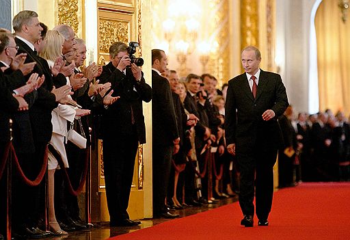 07.05.2004 Владимир Путин второй раз вступил в должность президента России
