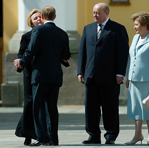 07.05.2004 Владимир Путин второй раз вступил в должность президента России