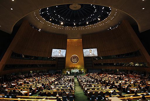 23.09.2008 В Нью-Йорке открылась 63-я сессия Генеральной Ассамблеи ООН, участие в которой принимают представители более ста государств мира