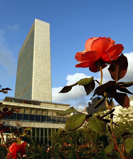 23.09.2008 В Нью-Йорке открылась 63-я сессия Генеральной Ассамблеи ООН, участие в которой принимают представители более ста государств мира