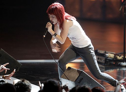 16.10.2008 Вручение премий MTV Latin Awards 2008 в городе Гвадалахара, Мексика. Hayley Williams 