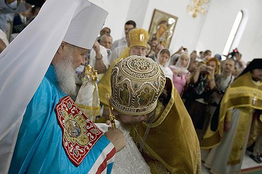 19.10.2008 В Гаване состоялось историческое открытие первого храма Русской православной церкви в честь Казанской иконы Божьей Матери. Освятил храм  митрополит Смоленский и Калининградский Кирилл