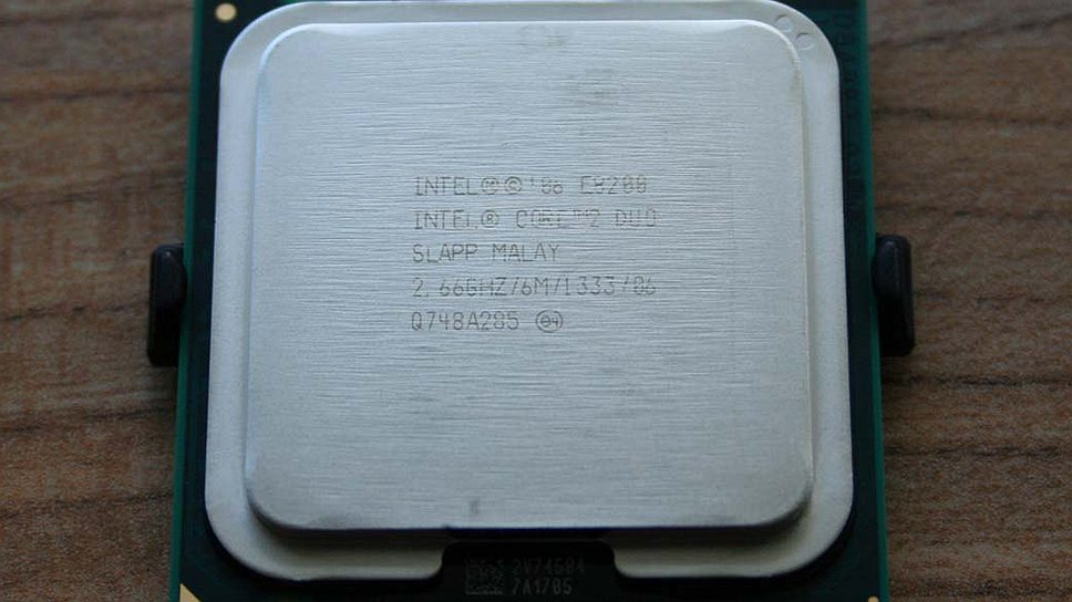 2006 год. Корпорация Intel представила первый процессор линейки Core 2