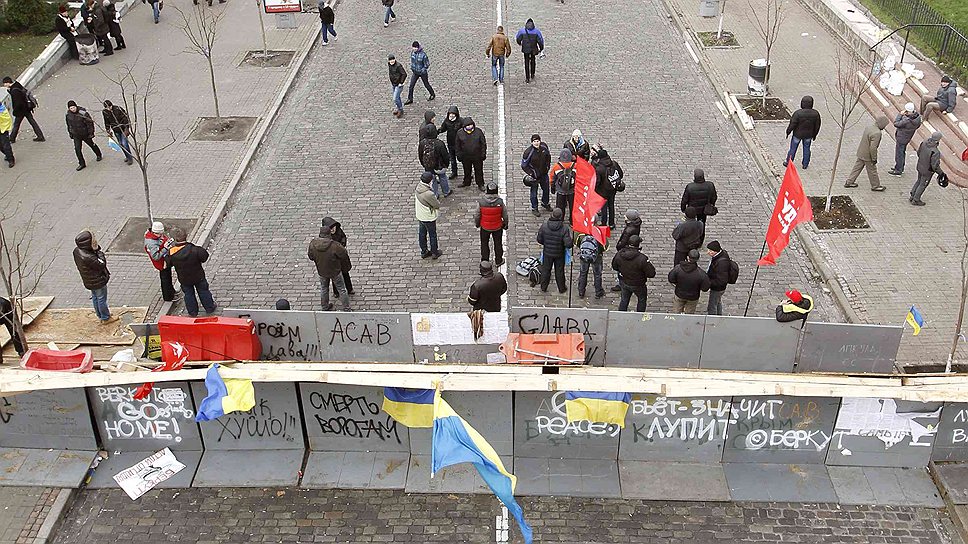 Утром на майдане Незалежности было около 4 тыс. митингующих