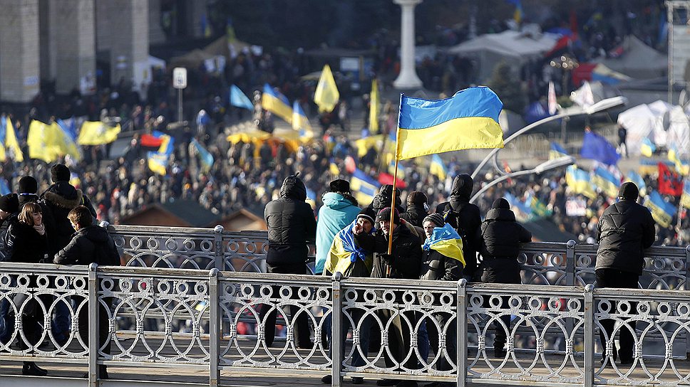 Митингующие на майдане Незадежности