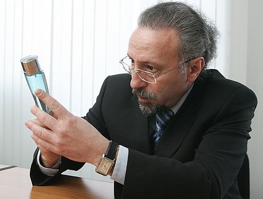 Владелец Brocard Group Давид Тетруашвили будет поставлять парфюмерию на Украину и в Англию с собственного завода в России