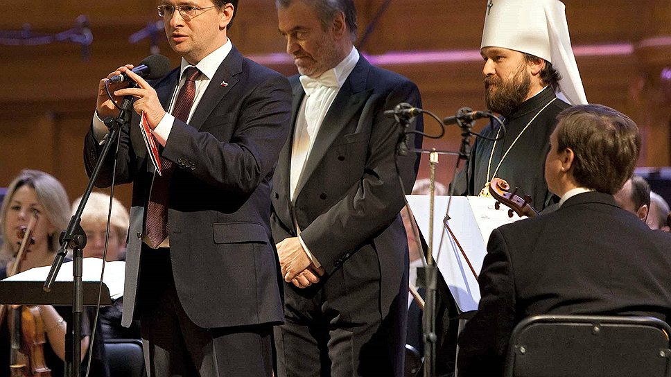 Министр культуры Владимир Мединский (в центре) поддержал Валерия Гергиева (справа) в его роли главного душеприказчика российского симфонического репертуара