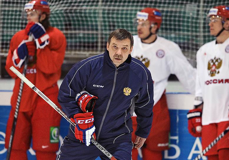 На чемпионате мира в Минске сборная России под руководством нового главного тренера Олега Знарка постарается реабилитироваться за провал на Олимпиаде в Сочи