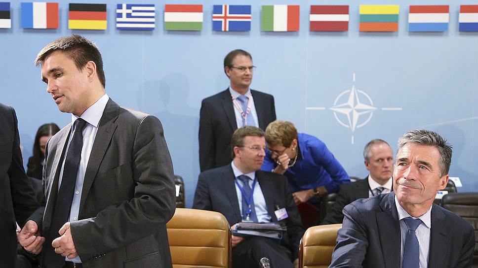 НАТО диктует России мирный план