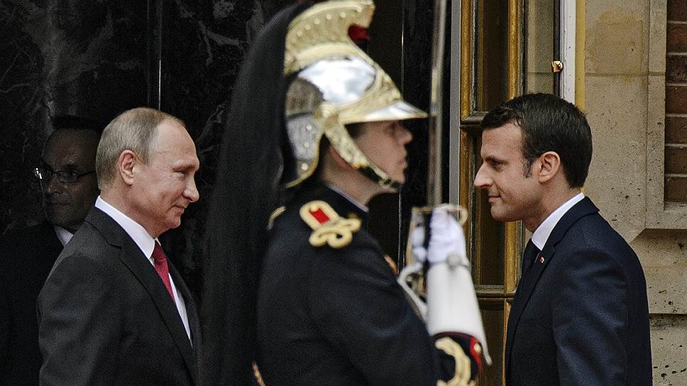 Чем запомнилась первая встреча Эмманюэля Макрона с Владимиром Путиным