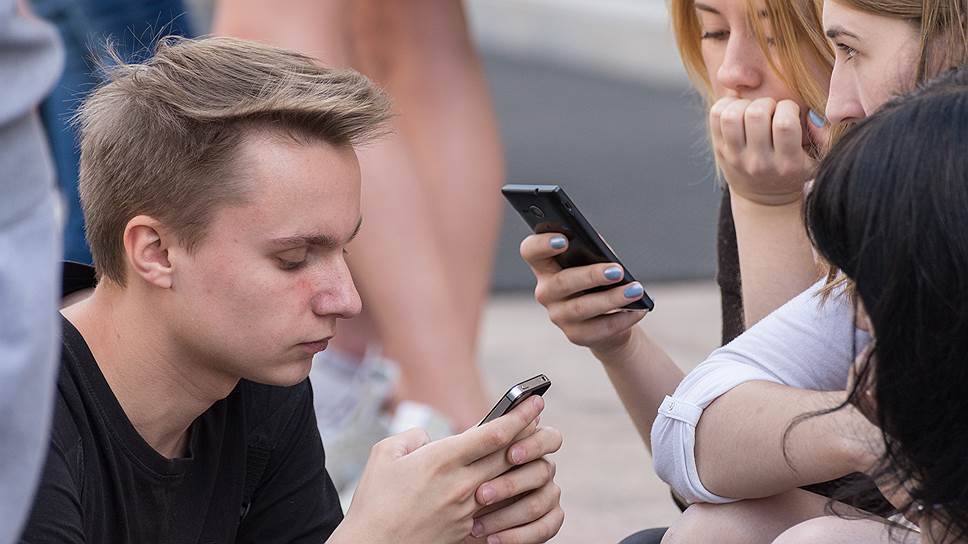 Продажи смартфонов в России в первом полугодии увеличились на 9%