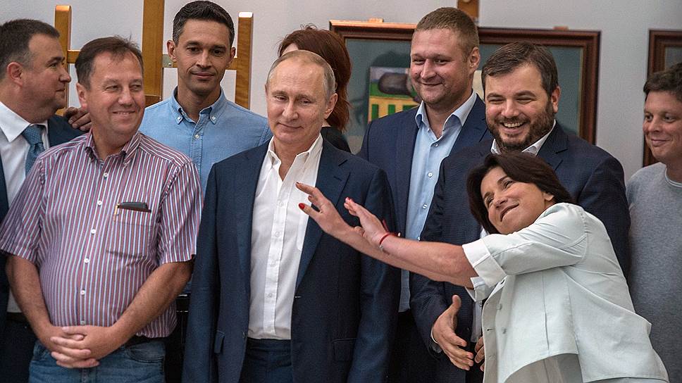 Как Владимир Путин встретился с учениками «Сириуса» в 2017 году