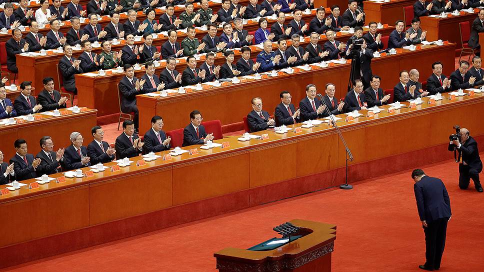 Си Цзиньпин взял курс на построение совершенной демократии