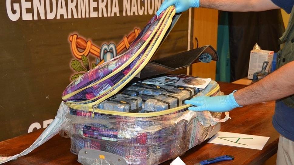 Контрабандные поставки наркотиков военными бортами могли осуществляться с 2012 года