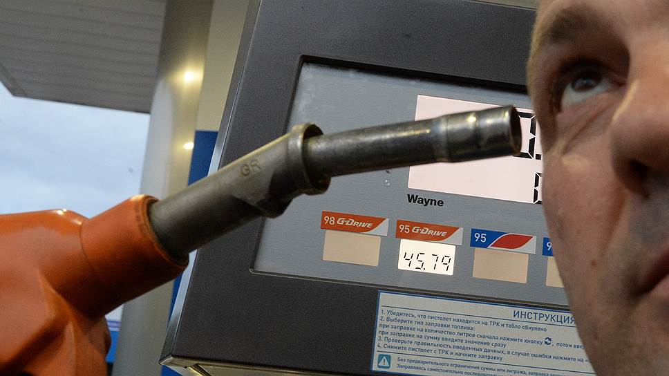Как правительство намерено бороться с ростом цен на бензин