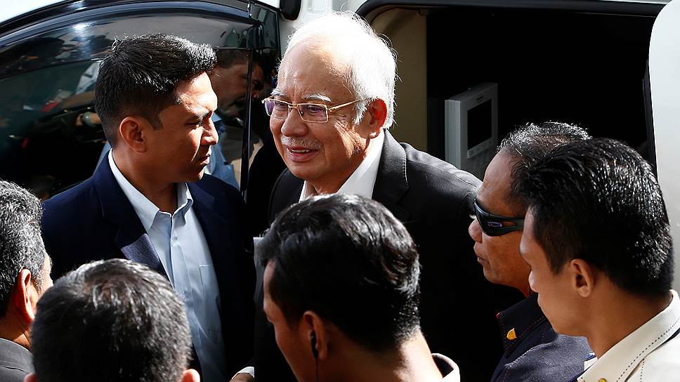 Почему бывший премьер-министр Малайзии Наджиб Разак был арестован