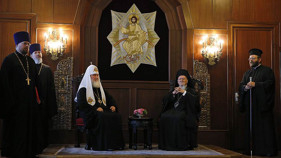Как прошла встреча Вселенского патриарха и главы РПЦ