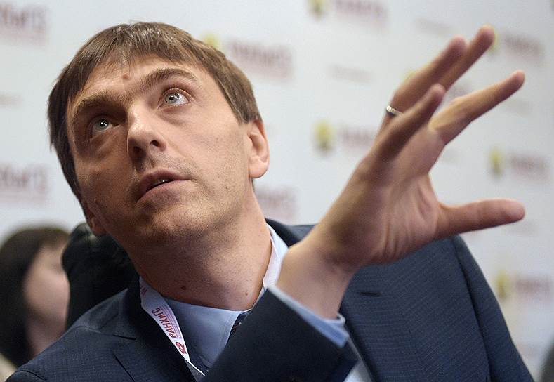 Глава Рособрнадзора Сергей Кравцов