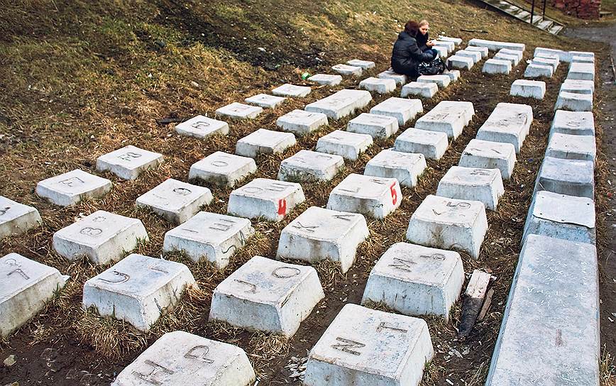 Неуважение к государству и органам власти, высказанное гражданами в сети, предлагается признавать хулиганством и наказывать штрафами либо арестами до 15 суток