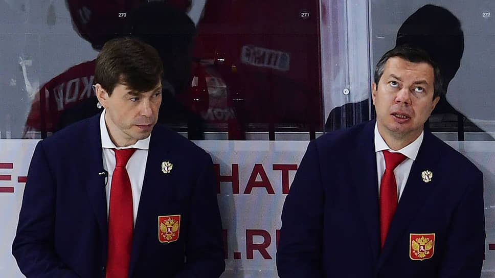 Несмотря на то что Алексей Кудашов (слева) заменит Илью Воробьева в должности главного тренера сборной России, они продолжат работать вместе
