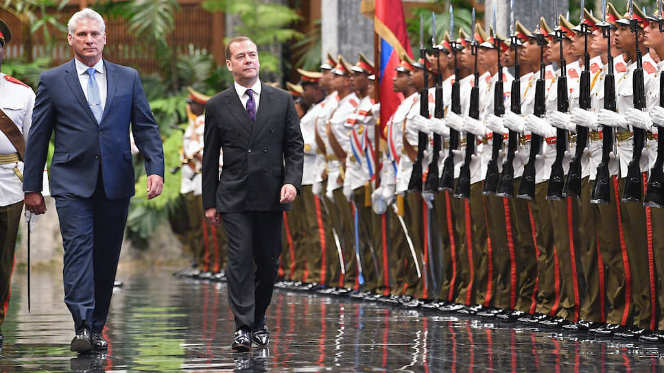 Российская сторона под руководством премьер-министра Дмитрия Медведева и вице-премьера Юрия Борисова неспешно, но последовательно входит в кубинские проекты