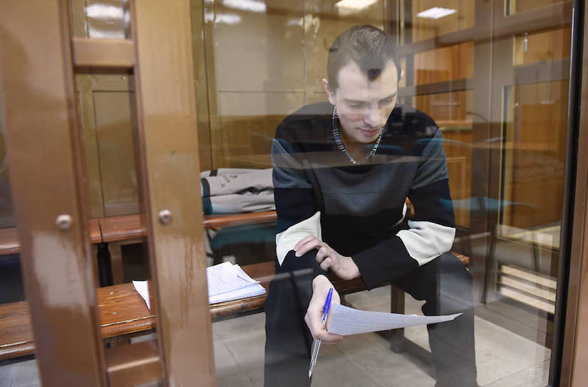 Московские суды отклонили иски Романа Ушакова