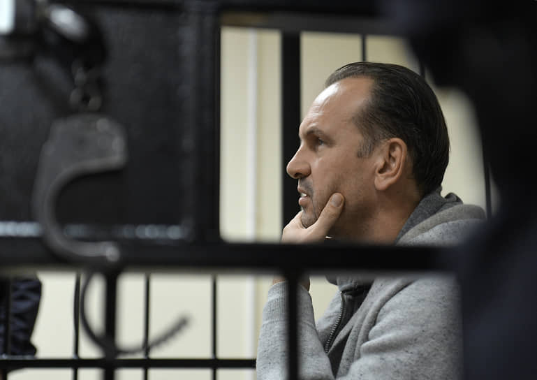 Защита Михаила Хабарова считает, что следственные действия в отношении него проводились с нарушениями закона