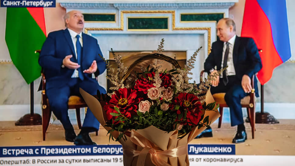 Почему Александр Лукашенко не может долго обходиться без Владимира Путина