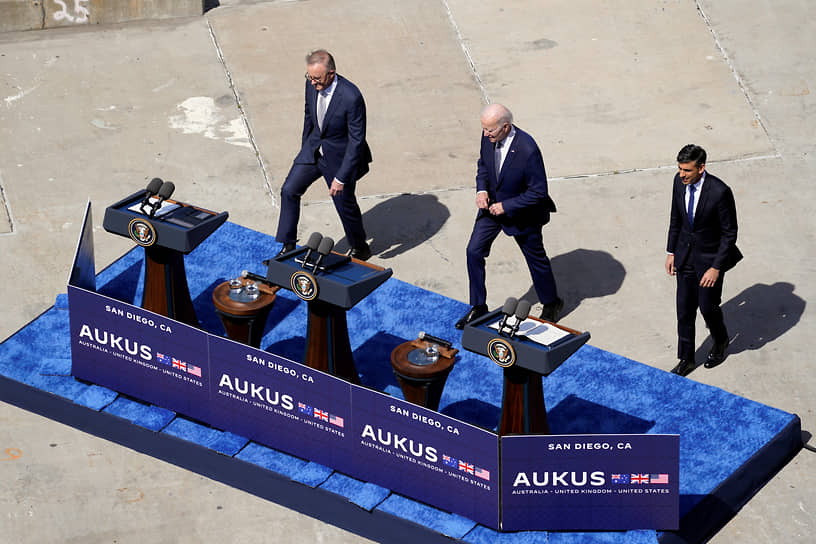 Слева направо: премьер-министр Австралии Энтони Албаниза, президент США Джо Байден и премьер-министр Великобритании Риши Сунак