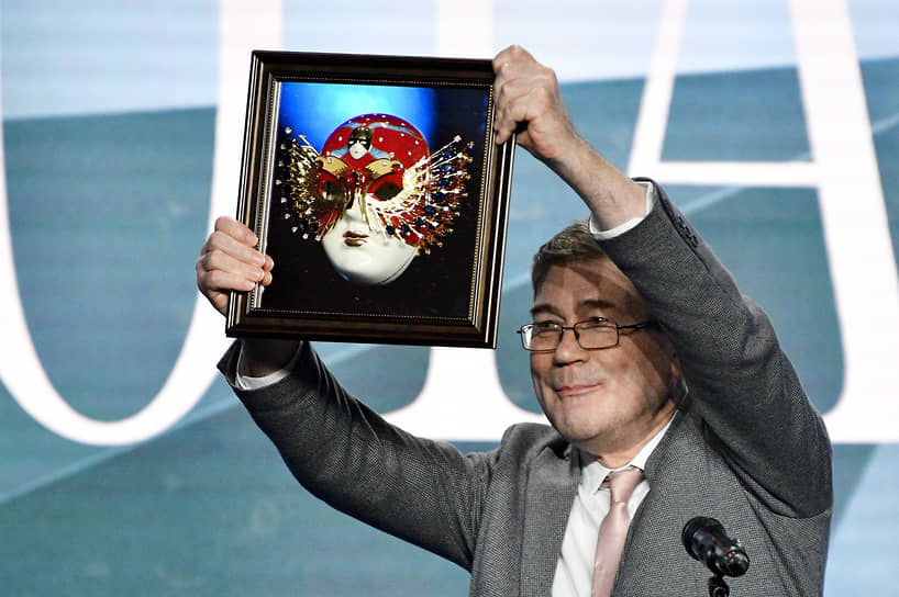 Музыкальный критик, композитор Петр Поспелов во время церемонии награждения премией «Золотая маска» в 2023 году