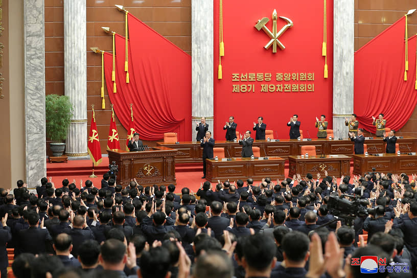 Выступление Ким Чен Ына на заседании правящей Трудовой партии Кореи