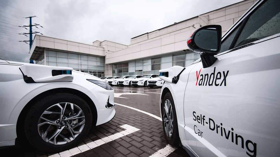 Автономным автомобилям «Яндекса» ищут разработчиков в КНР